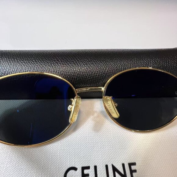 Celine Triomphe Metal CL40235U 30N Oval Sunglasses in Gold with Green Lenses - Picture 2 of 8
